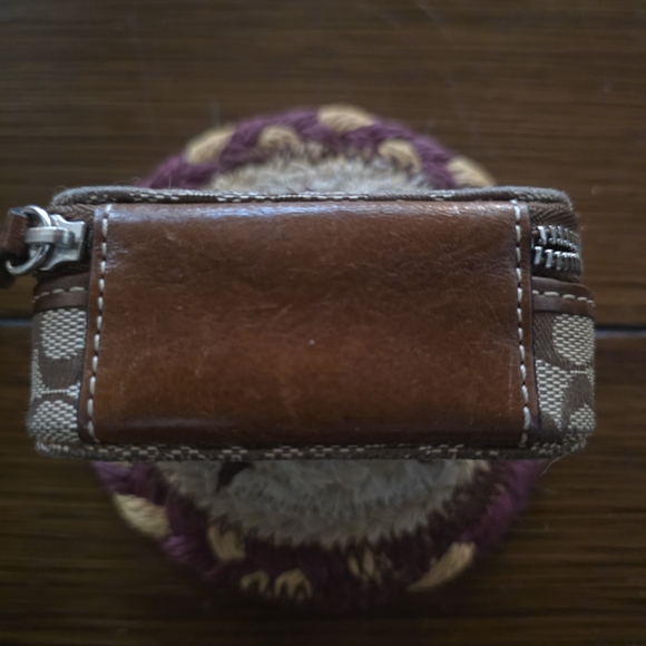 COACH Triple Pill Case Small Brown Signature C's With Brown Trim - Picture 3 of 6